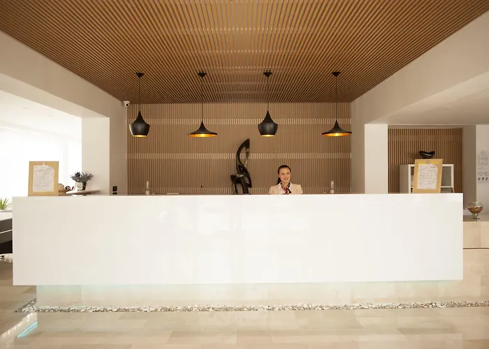 Aqvatonic - Steaua De Mare Hotel